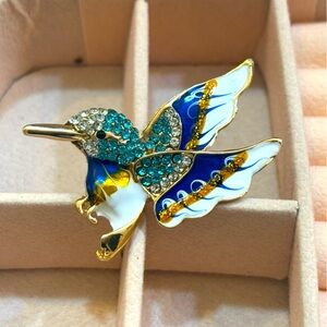 NWOT Hummingbird Brooch Blue with Silver and Green Rhinestones!